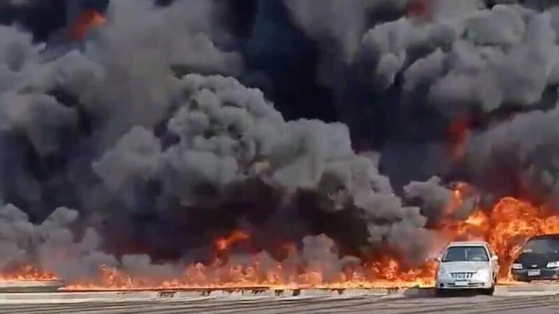 Falla nel gasdotto e scintilla da un&rsquo;auto. Risultato? L&rsquo;inferno! [VIDEO CHOC]