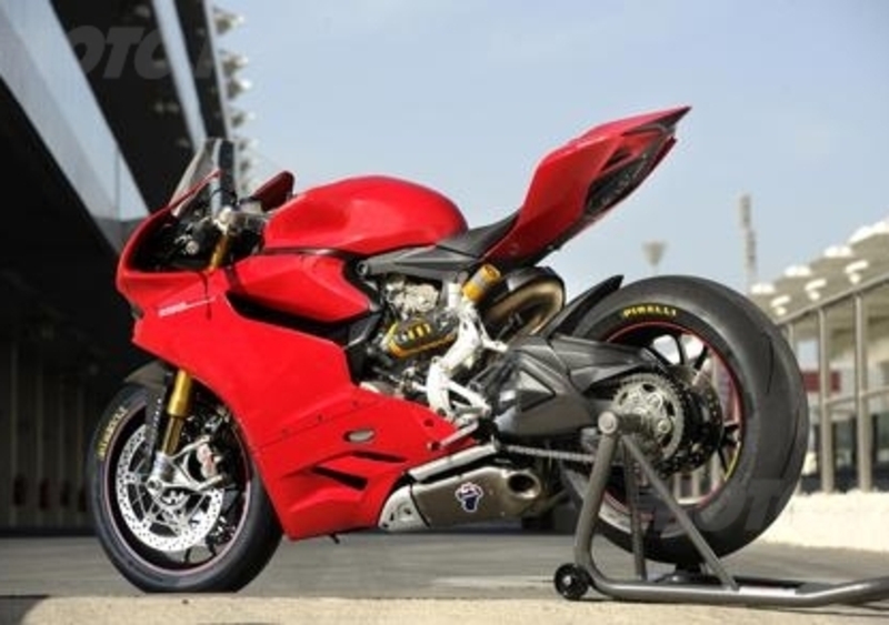 I richiami della Ducati Panigale 1199 negli States