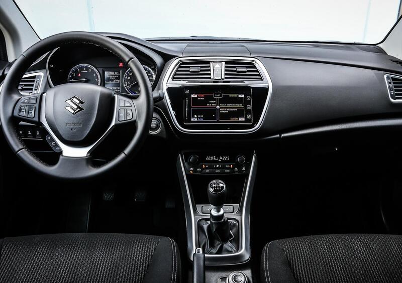 Suzuki S-Cross (2013-22) (11)