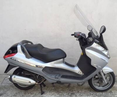 Piaggio X8 200 usata