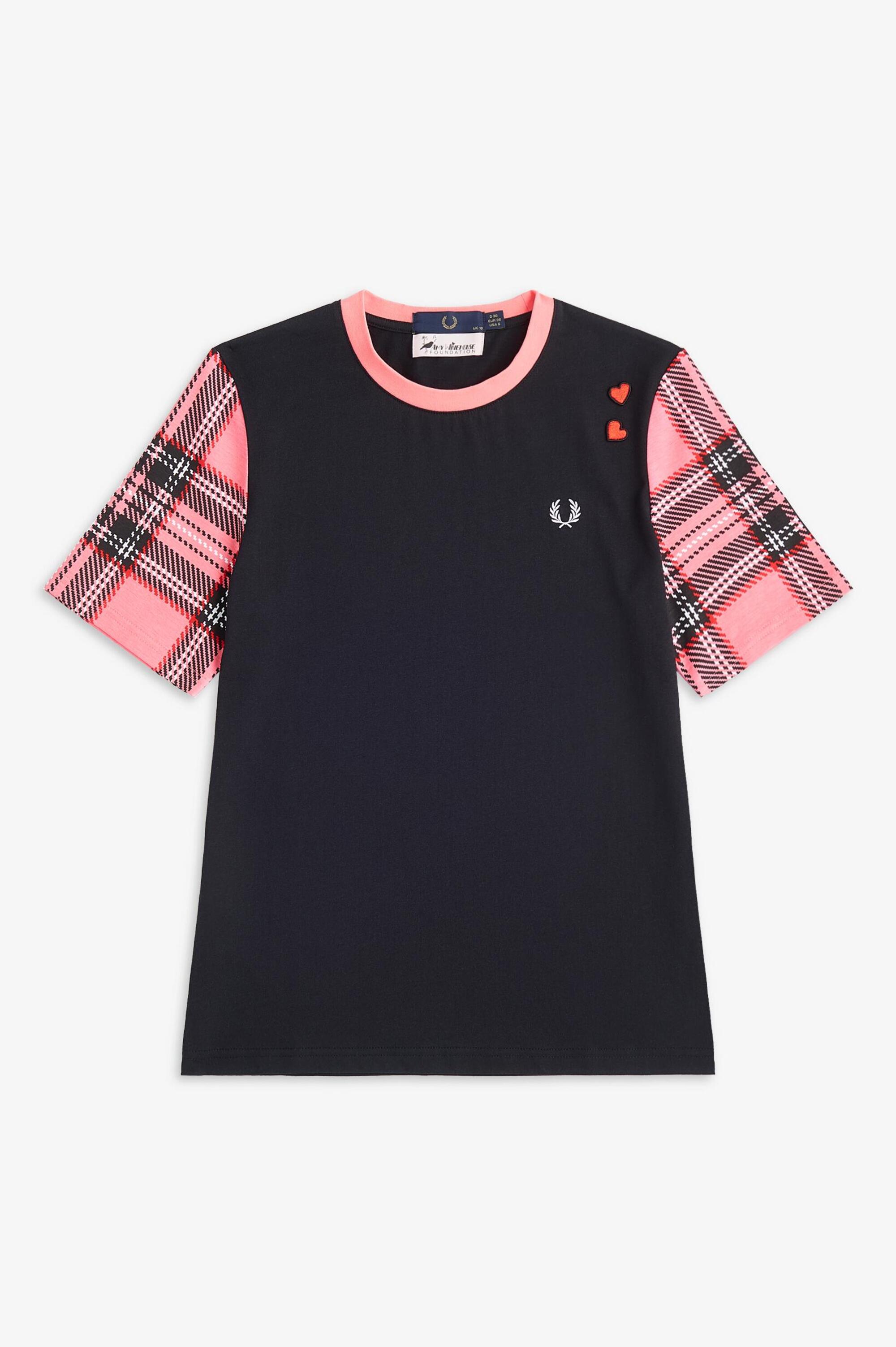 Fred perry x AmyWinehouse t-shirt