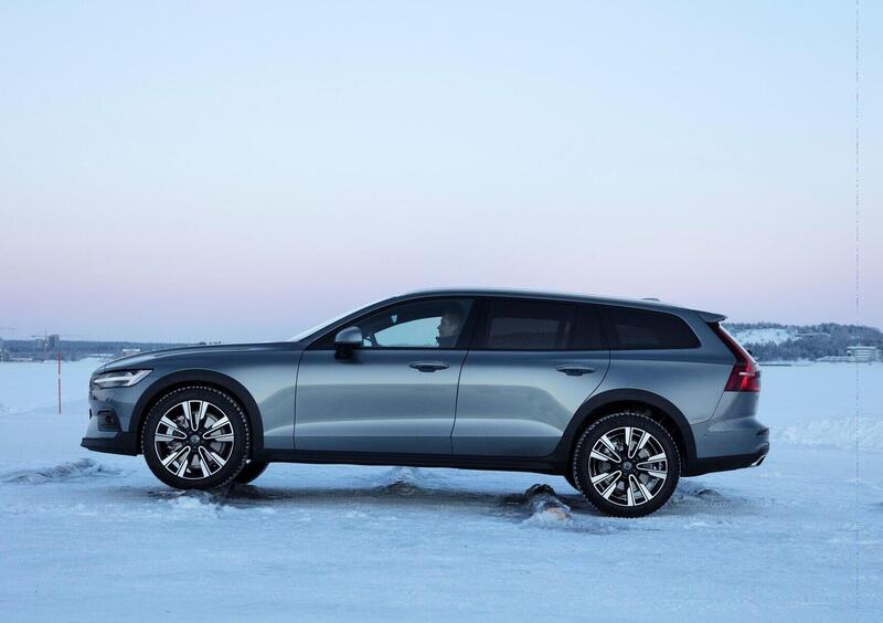 Volvo V60 Cross Country (2018-24) (8)