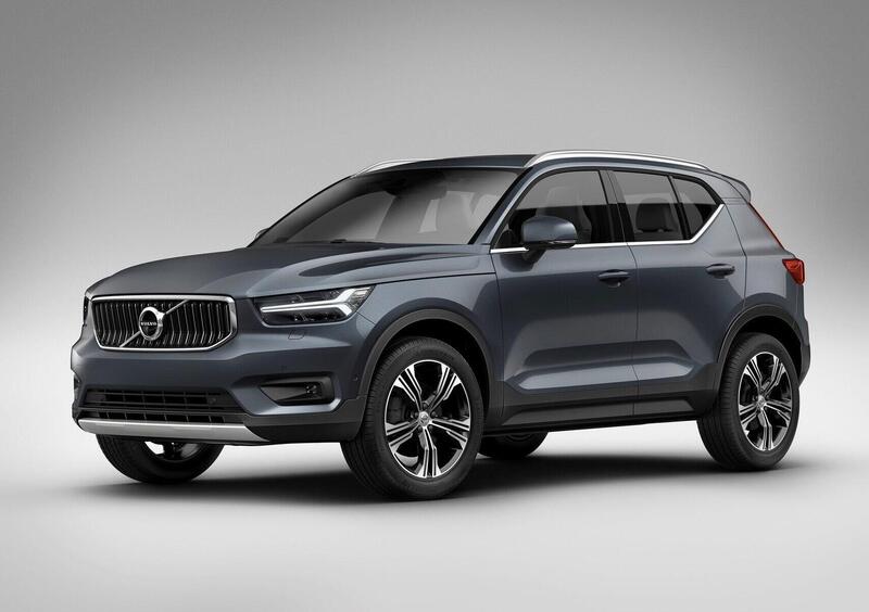 Volvo XC40 (4)