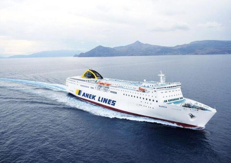 Viaggiare in moto nel Mediterraneo. Traghetti, consigli e prezzi&nbsp;