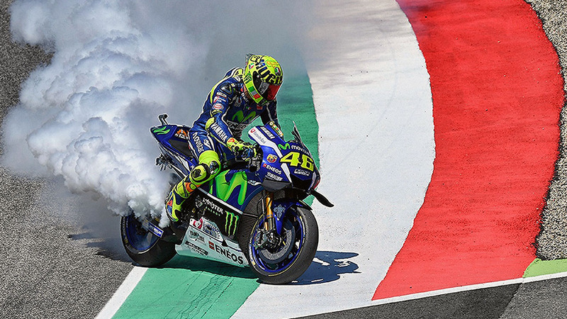 MotoGP. Le foto pi&ugrave; spettacolari del GP del Mugello