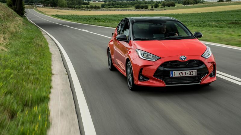 Toyota Yaris 2020, la nuova ibrida ora &egrave; pi&ugrave; &quot;silenziosa&quot; e piacevole! [Video]