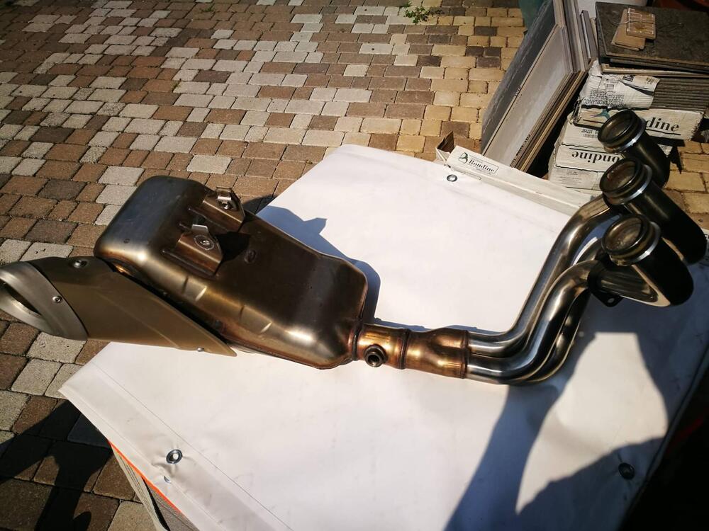 Scarico completo Yamaha MT- 09 originale 2016 (3)