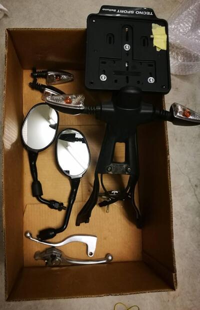 Accessori ORIGINALI TRIUMPH STREET TRIPLE 2008