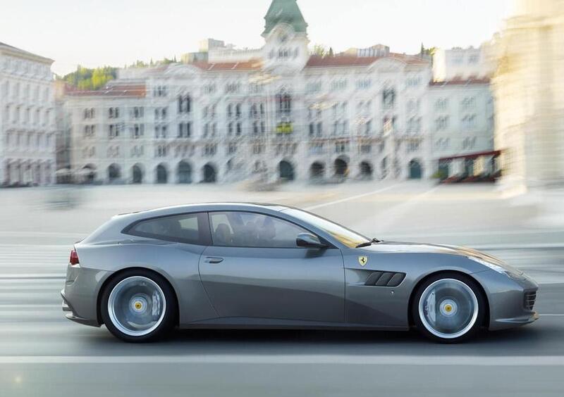 Ferrari GTC4Lusso Coupé (2016-20) (10)