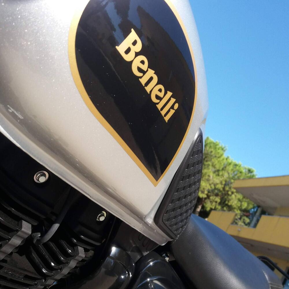 Benelli Imperiale 400 (2021 - 25) (4)