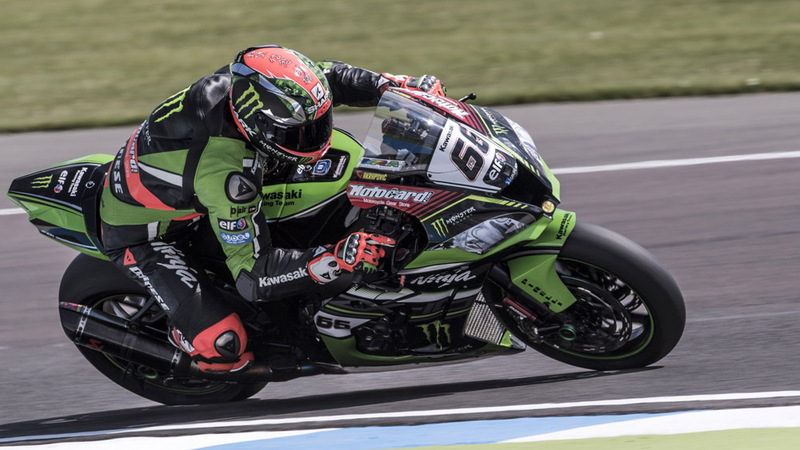 SBK 2016. Sykes ancora primo nelle cronometrate di Donington