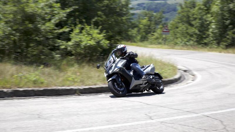 Kymco AK 550 2020 TEST: potenza abbordabile