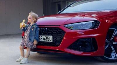 Lo spot Audi con bimba bionda e quella RS4 che &quot;scotta&quot;: ritirato