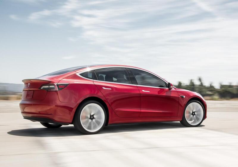 Tesla Model 3 (25)