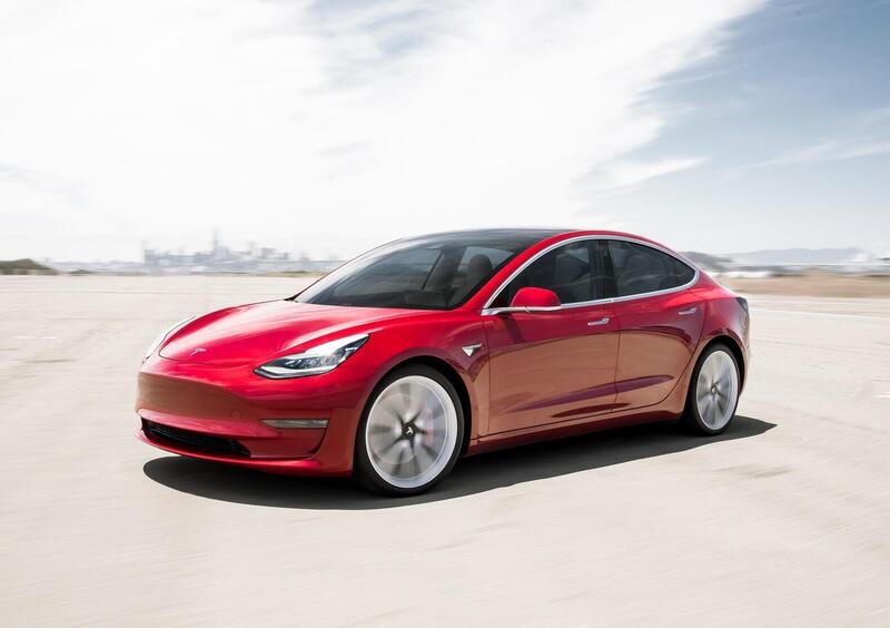 Tesla Model 3 (21)