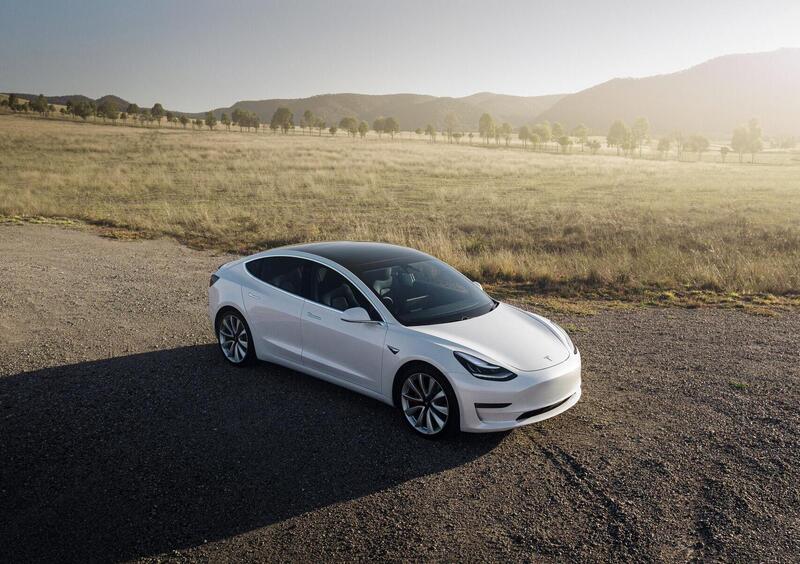 Tesla Model 3 (28)