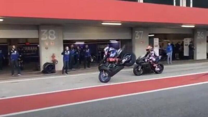 Quando Toprak Razgatlioglu rientr&ograve; al box di Portimao su una ruota sola: quella davanti! [VIDEO]