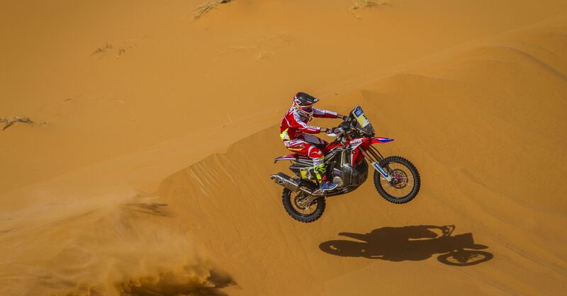 Merzouga Rally. Kevin Benavides (Honda) nel segno di &ldquo;Akai&rdquo;