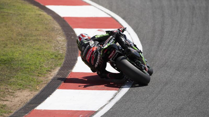 SBK 2020. Rea si impone in Gara 1 a Portimao