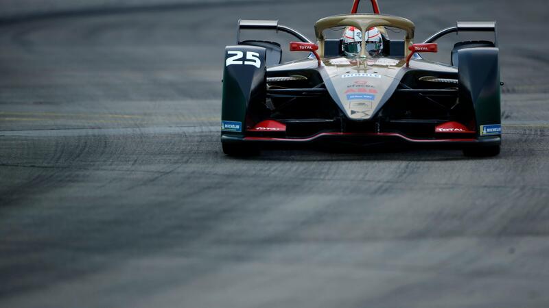 Formula E Berlino, Gara4: nuova pole di Vergne [video qualifiche]