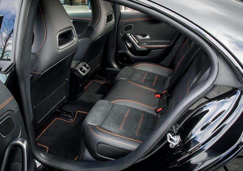 Mercedes-Benz CLA (2019-->>) (19)