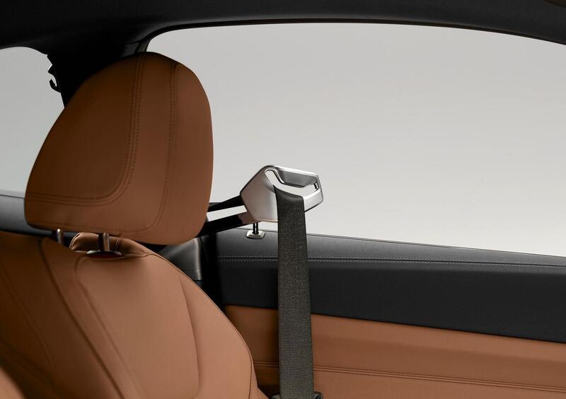 BMW Serie 4 Coupé (2020-->>) (35)