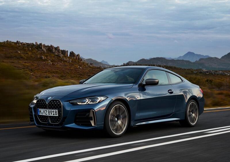 BMW Serie 4 Coupé (2020-->>) (25)