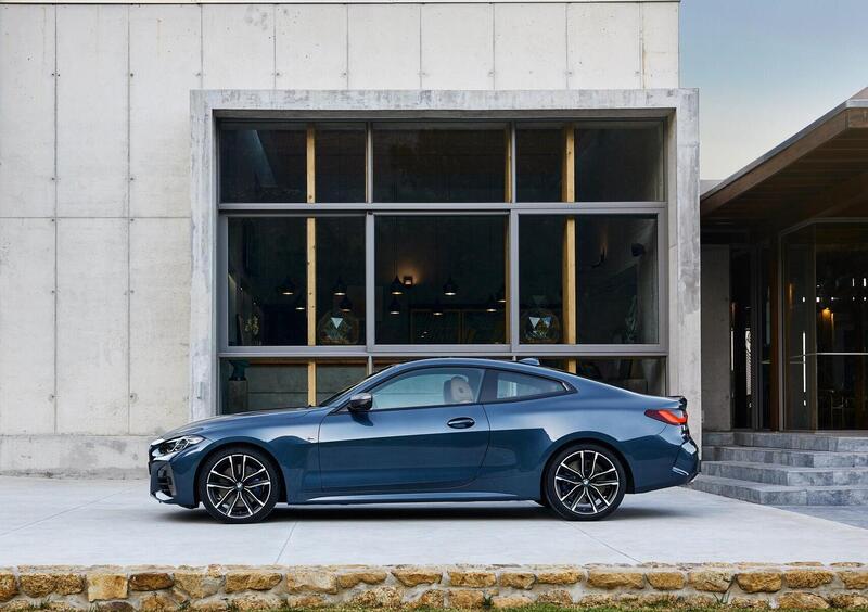 BMW Serie 4 Coupé (2020-->>) (21)