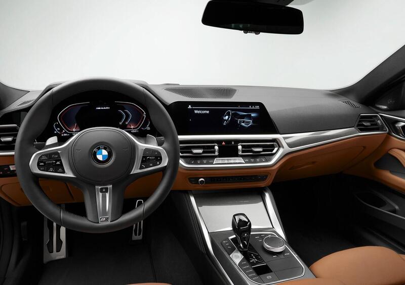 BMW Serie 4 Coupé (2020-->>) (30)