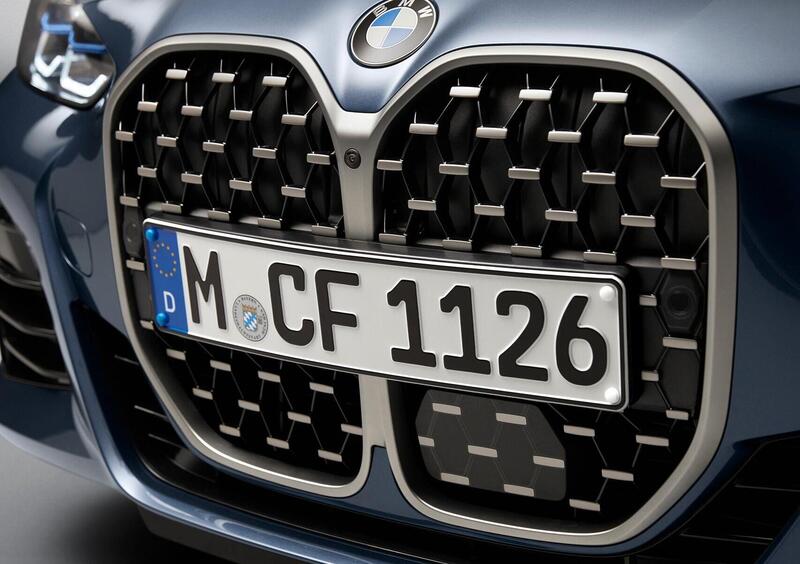 BMW Serie 4 Coupé (2020-->>) (40)