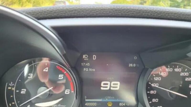 L&rsquo;Alfa Romeo Giulia che zittisce tutti: 400.000 Km e mai una noia