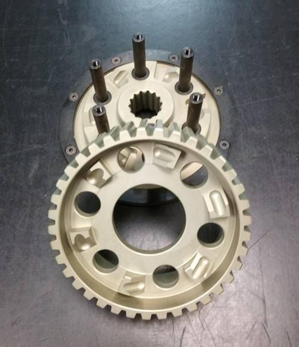 Frizione antisaltellamento Ducati (3)
