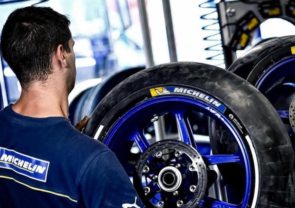Gomme Michelin in MotoGP tra mistero e teorie del complotto: Piero Taramasso fa chiarezza