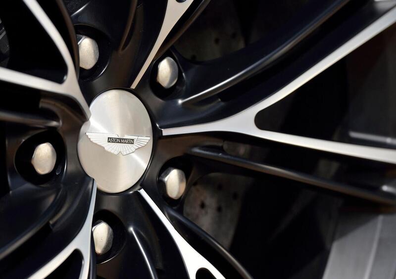 Aston Martin Vanquish (2012-20) (12)