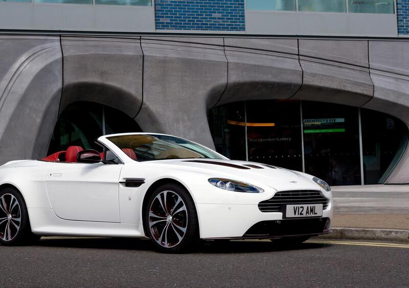 Aston Martin V12 Cabrio (2013-20) (24)