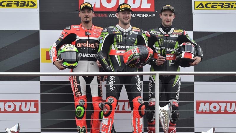 SBK 2016. GP del Regno Unito. Sykes vince Gara 1 a Donington 