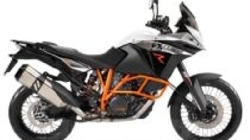 KTM Adventure 1190 ed R: svelati i prezzi