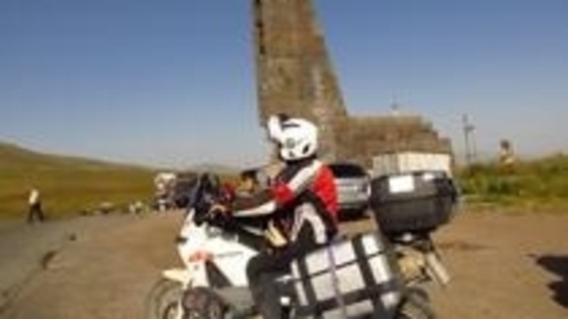 Viaggi. Moto Raid Georgia e Armenia 