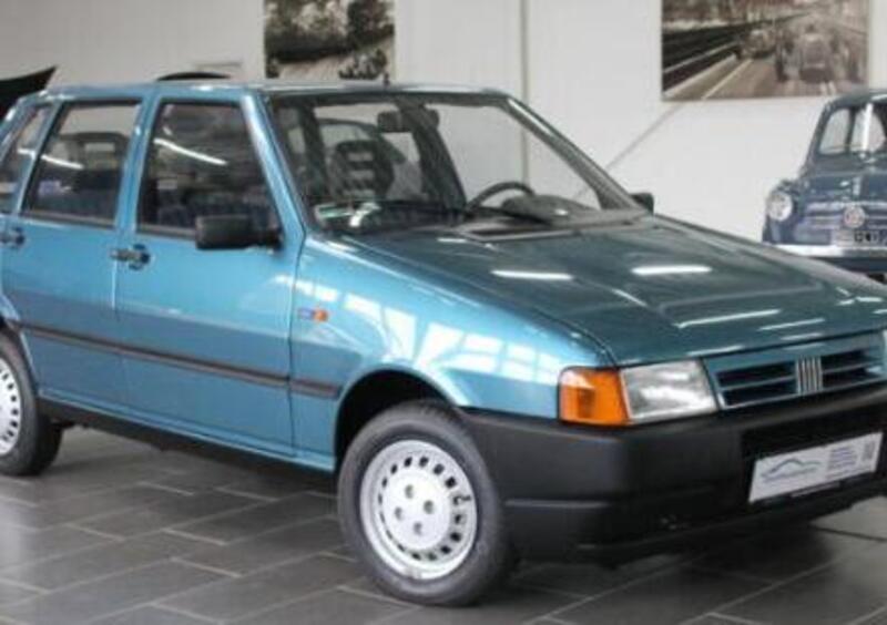 Nostalgia canaglia: la Fiat Uno con 900km &egrave; in vendita [FOTOGALLERY]