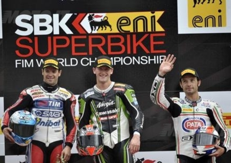 SBK. Sykes vince gara uno a Portimao 