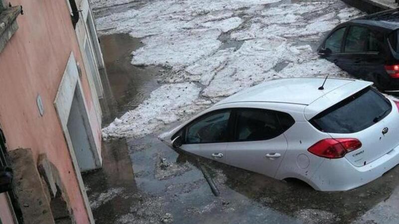 Tempesta su Verona: le immagini del violento nubifragio