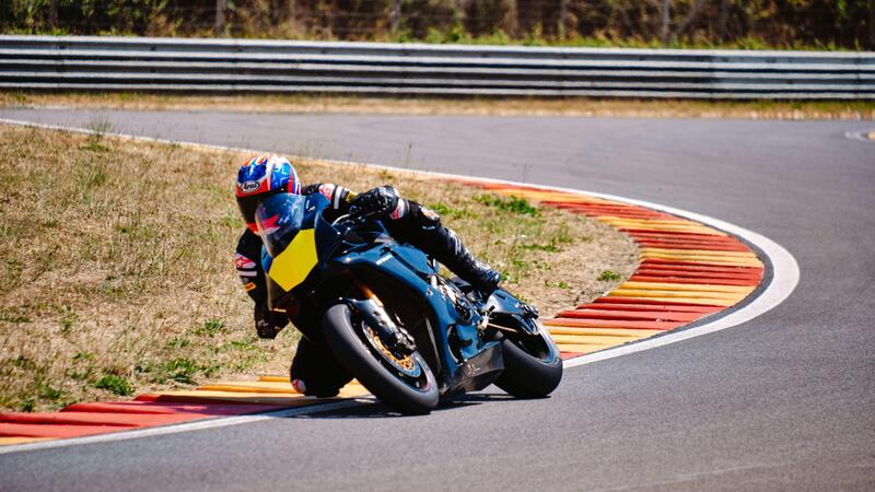 Metzeler Racetec Slick TD TEST. Le slick per tutti