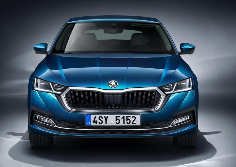 Skoda Octavia (2020-->>) (3)