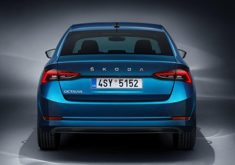 Skoda Octavia (2020-->>) (5)