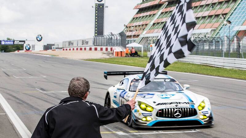 24 Ore del N&uuml;rburgring 2016: vince Mercedes