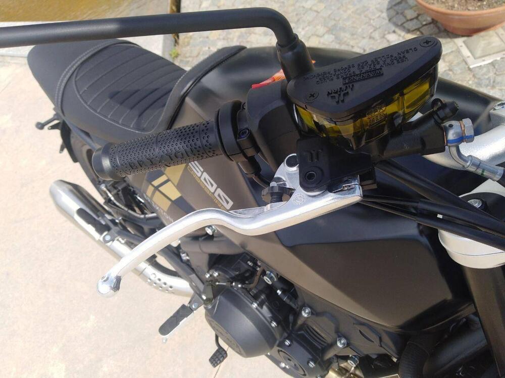 Brixton Motorcycles Crossfire 500 (2021 - 25) (5)