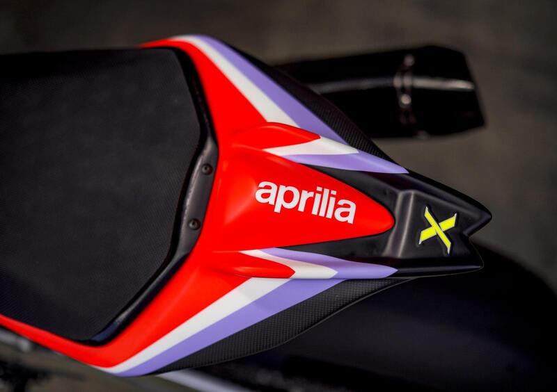 Aprilia Tuono V4 Tuono V4 X (2020) (5)
