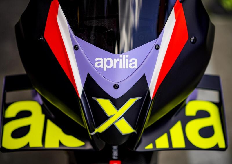 Aprilia Tuono V4 Tuono V4 X (2020) (4)