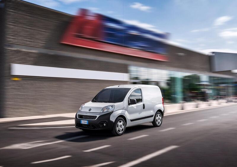 Fiat Fiorino Furgone (9)