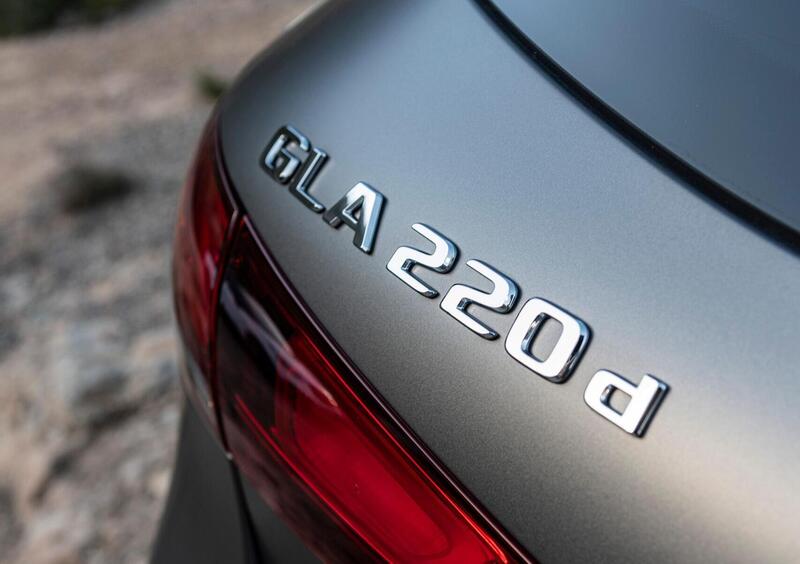 Mercedes-Benz GLA SUV (20)